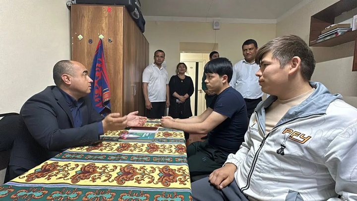 Talabalar yotoqxonasi